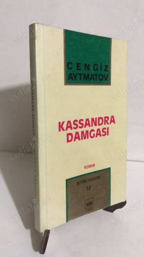KASSANDRA DAMGASI